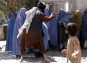 আল্লাহর আইন চাই ও একজন হাজী মোহাম্মাদ মহসিন Islamic wife beating