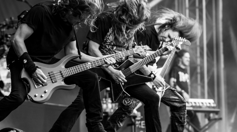 মেটাল (Metal): এক গোলমেলে শিল্পের ব্যবচ্ছেদ মেটাল